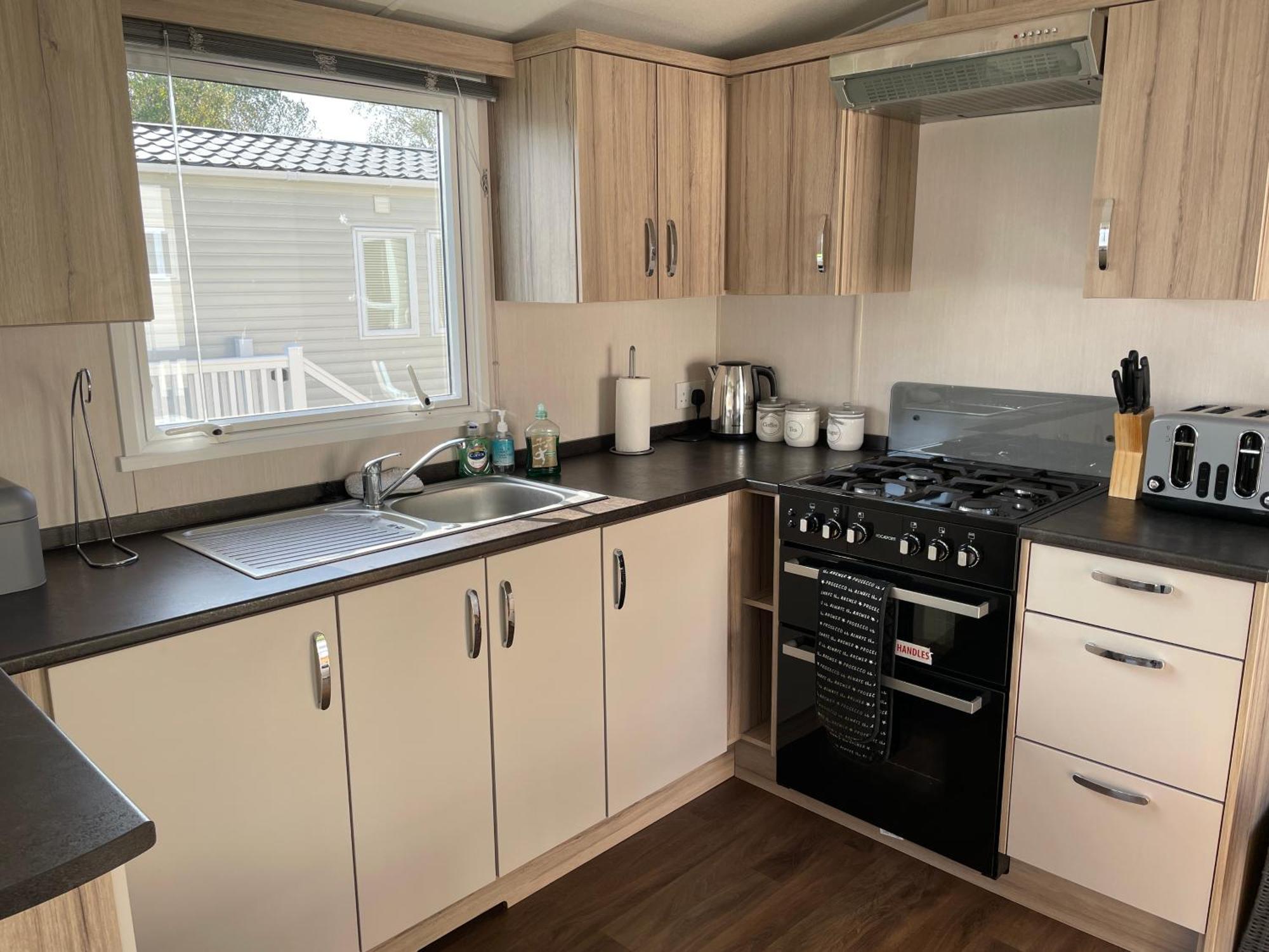 Rockley Park Private Holiday Homes Poole Exteriér fotografie